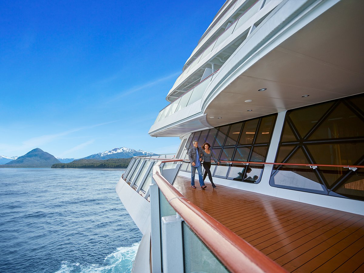 The Waterfront, Norwegian Bliss